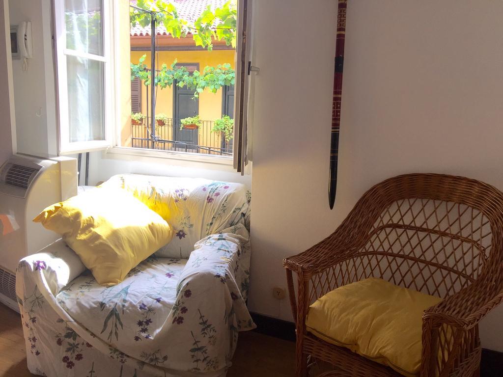 Lovelyloft - Alzaia Naviglio Milan Bagian luar foto
